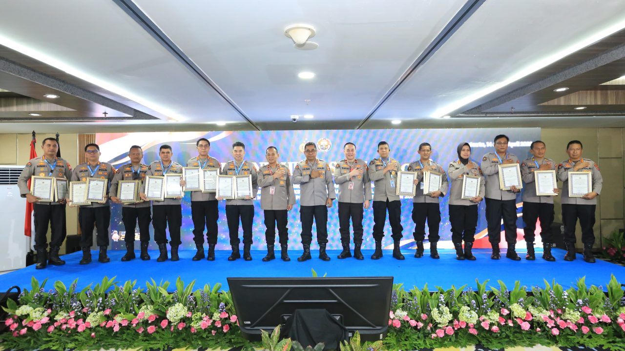 Dominasi Zona B, Bidhumas Polda Jambi Sabet Dua Penghargaan Strategis di Rakernis Humas Polri 2026