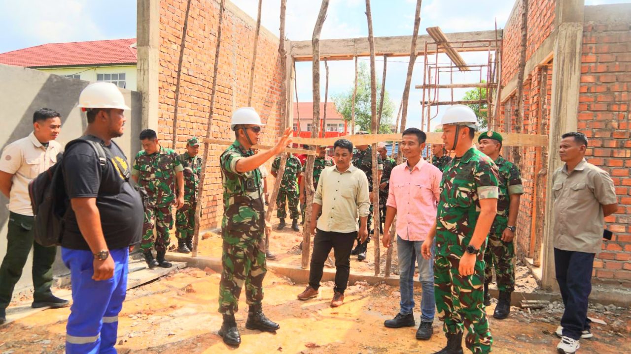 *Danrem 042/Gapu Tinjau Koperasi Merah Putih dan Infrastruktur Strategis di Tanjab Barat*