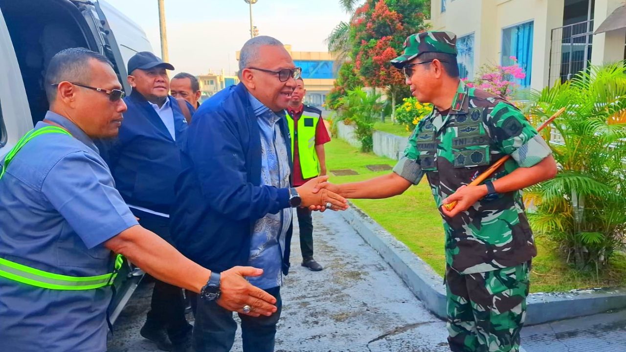 Danrem 042/Garuda Putih Sambut Kedatangan Wamenaker RI
